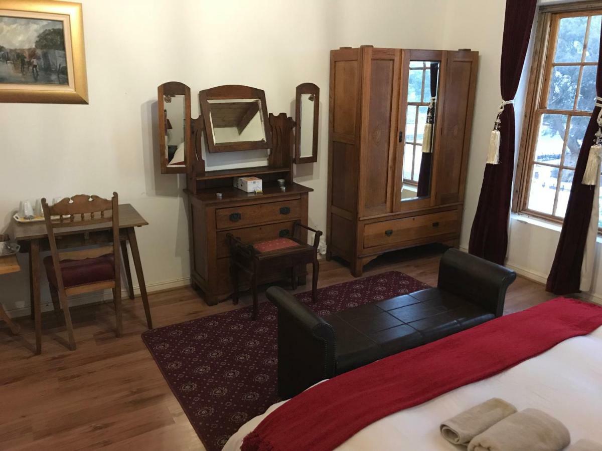Towerzicht Guest House Ladismith Extérieur photo